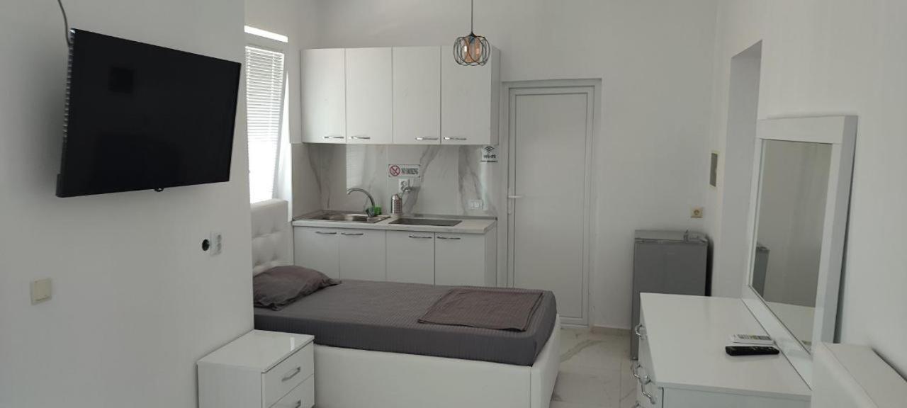 Golem Apartment Exterior photo